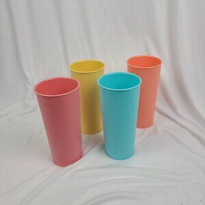 Tupperware Set 4 Tall Plastic Tumblers Cups 16oz Multi Colors Blue Yellow Pink